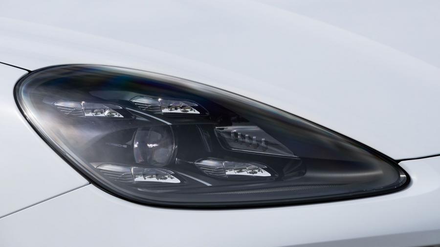 Детали экстерьера Porsche Cayenne E-Hybrid (PO536) 2018 года  (WW) (фото 41 из 85)